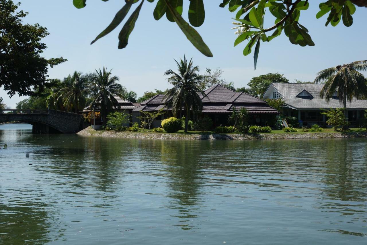 Rock Garden E28 Pool Villa Mae Phim Exterior foto